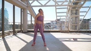 БАЧАТА для начинающих. Базовые движения. Учим связку |