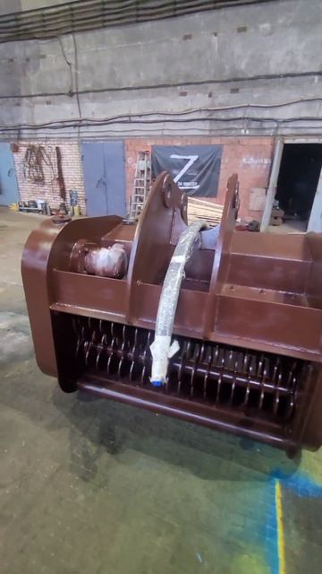 Просеивающий ковш для торфа