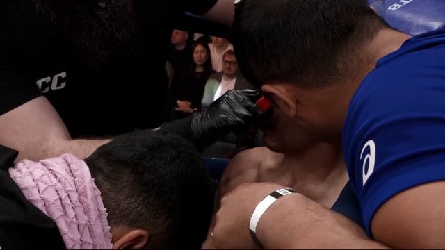 Разобрал на классе | Константин Мишечкин vs Рамиль Шукумеров | Путь в RCC Boxing смотреть онлайн