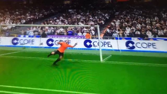 Супер гол Bale со штрафного!!!