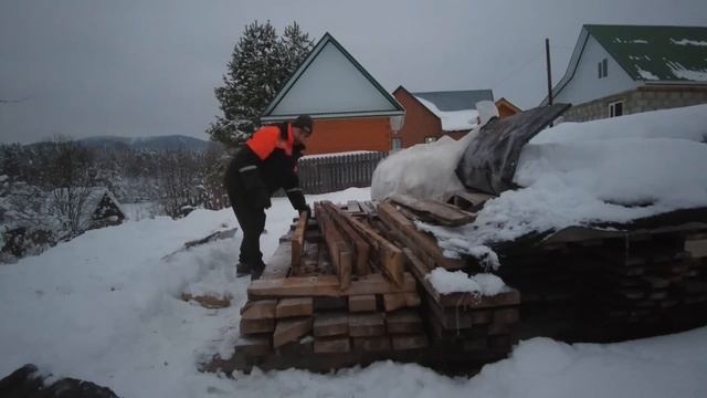 Полы между отдыхом. Жизнь в деревне после переезда. смотреть онлайн