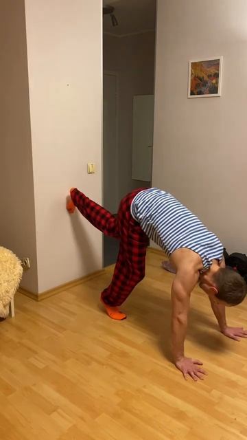 Начни с Этого! Тренировка Дома. #тренировкадома #плечи смотреть онлайн