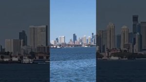 Пиратская житуха в НьюЙорке.Статуя Свободы #nyc #proамери