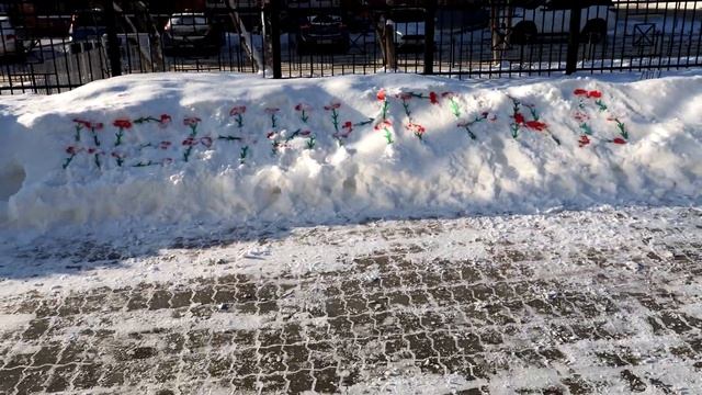 Песня «Помни». В память о блокадном Ленинграде , исполняют ученики 6 «а» класса СОШ № 23 г. Иркутска смотреть онлайн