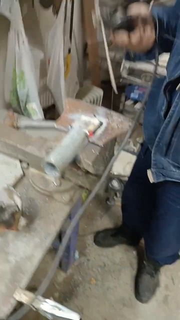 инструмент для рубки льда при уборке снега #работа смотреть онлайн