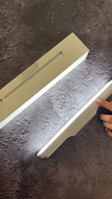 Светодиодная лампа Baseus Magnetic Stepless Dimming PRO White (DGXC-02) смотреть онлайн