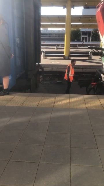 Сцепление поезда ЧС4Т 65 Мурманск-Минск Сегодня смотреть онлайн