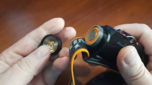 Fenix HM62 T v2 - компактный налобный фонарь для аутдора