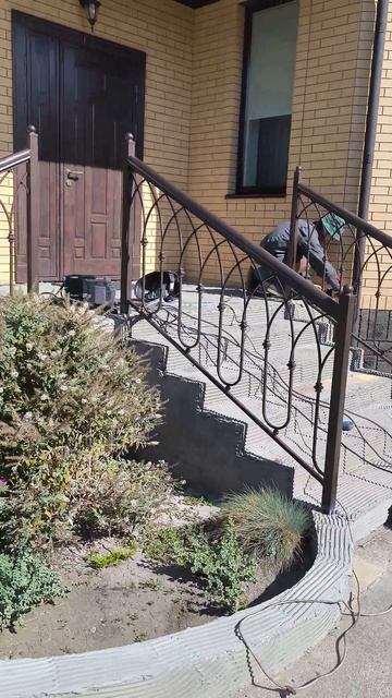 Приехали на монтаж перил #кузнечно #краснодар #изделия смотреть онлайн