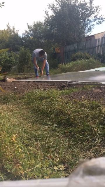 Монтаж теплицы часть 1 от ООО Лидер-СПК смотреть онлайн