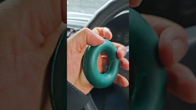 Самый крутой Тренажёр в машине для Бойца 👊👍 смотреть онлайн