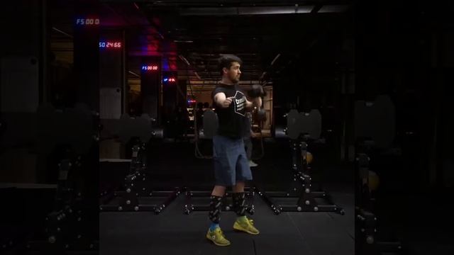 Рывок гантели одной рукой смотреть онлайн