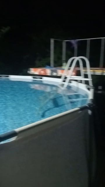 зона отдыха бассейн 360-360-120 смотреть онлайн