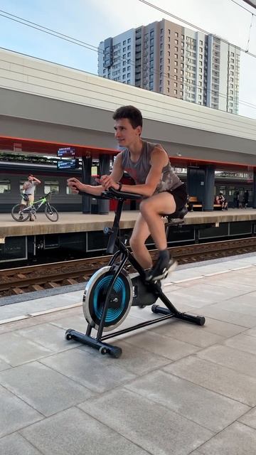 Кросс-тренинг для бегунов на длинные дистанции || упра? смотреть онлайн