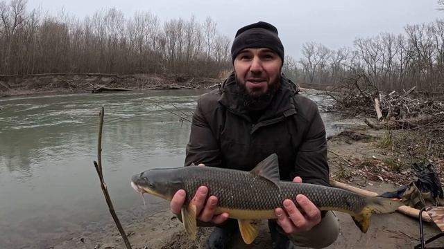 Зимняя рыбалка на реке Сунжа. Рыбалка в Чечне.