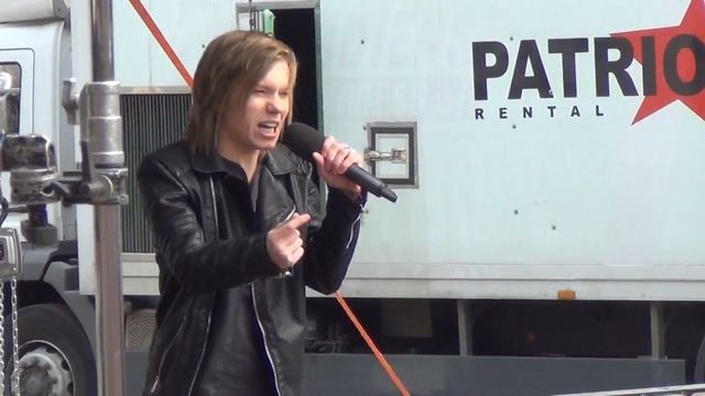 Владислав Курасов. Предкастинг Х-фактор 4, Харьков, 21.04.2013. "Забудешь". смотреть онлайн