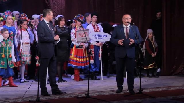 Награждение на Гала-концерте "Барвінкового кружала - 2019" смотреть онлайн