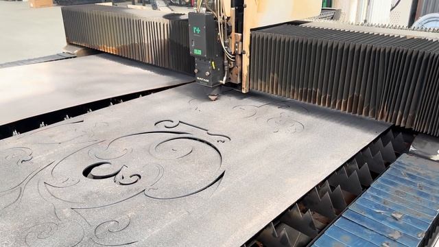 Декоративный забор от производителя. Лазерная резка стали 4мм Фигурная резка лазером