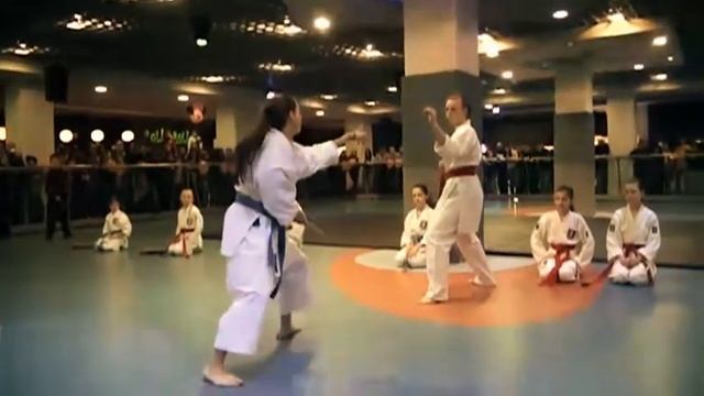 22/04/2012 Фестиваль бойових мистецтв смотреть онлайн