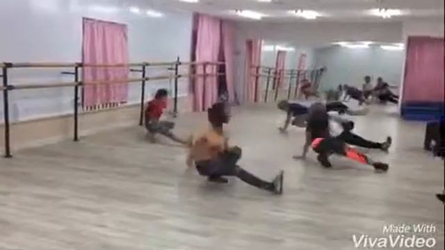 Break Dance тренер Куаныш Аманжолович