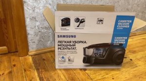 Распаковка — Пылесос Samsung 18M31B0HN