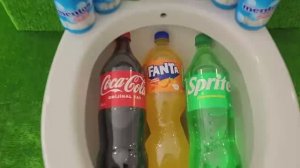 Мультики для детей. Детский Эксперимент Большая кока-кола ПРОТИВ напитков. Мультики для малышей - МУ