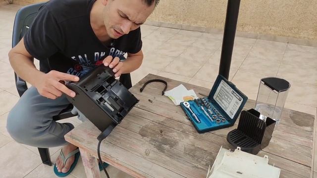 Разбор кофе машины Nespresso