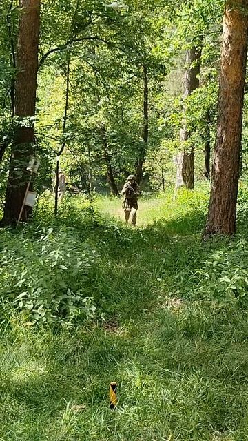 Танцор с гранатой прошел трассу страйк-биатлона #airso смотреть онлайн