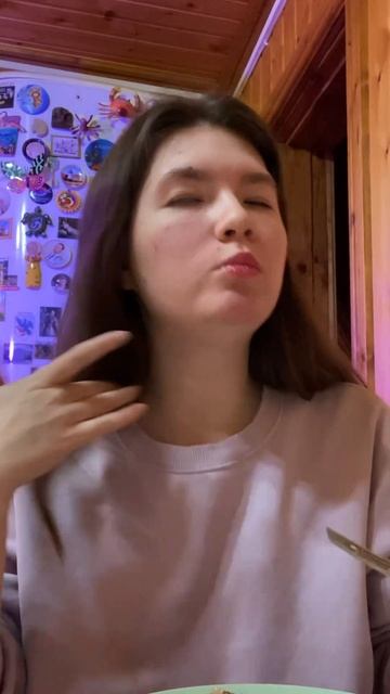 Что ест девушка которая любит себя?💋 #alinamair #любовьксе смотреть онлайн