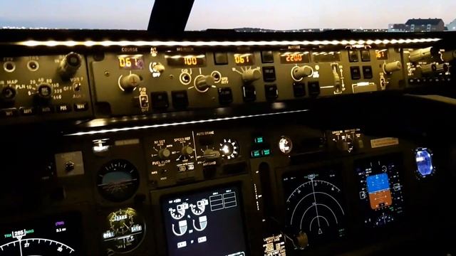 Авиатренажер DREAM AERO Москва || Boeing 737-800 NG смотреть онлайн