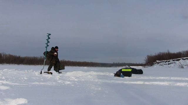 НАМАНА 2025 ловля ельца в Якутии #рыбалка #якутия #yakutia #fi смотреть онлайн