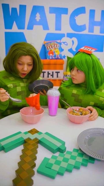 My Evil Little Sister! #funny #minecraft #family смотреть онлайн