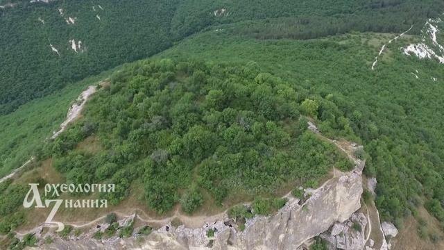 Пещерный город Тепе-Кермен (аэросъемка)