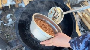 🔥 «ГРЕЧКА С ТУШЕНКОЙ В КАЗАНЕ НА КОСТРЕ – ВКУС ДЕТСТВ?