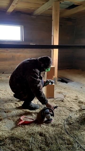 из инструментов только топор 🪓 ‼️ 😀🌲🌲🌲 #тайга #л? смотреть онлайн