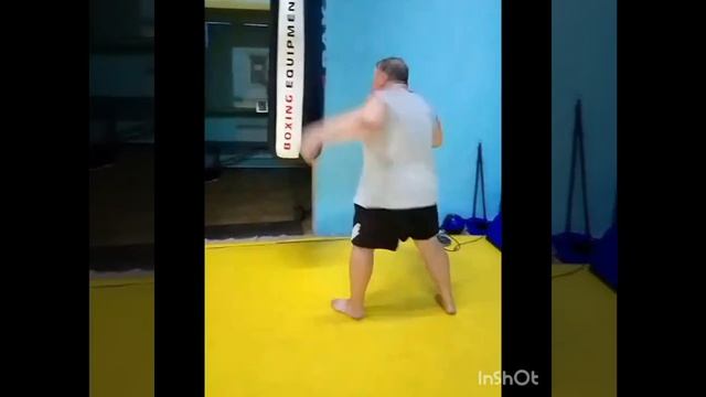 Упражнения для боковых ударов #боксерскийклуб #бокстр смотреть онлайн