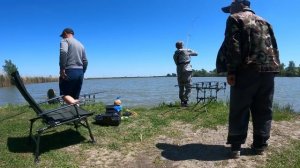 РЫБАЛКА В АБИНСКОМ РАЙОНЕ ЛОВИМ КАРПА И САЗАНА НА БАЗЕ