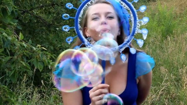 Шоу гигантских мыльных пузырей смотреть онлайн