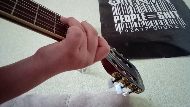 учим песню Е. Летова на гитаре без баррэ смотреть онлайн