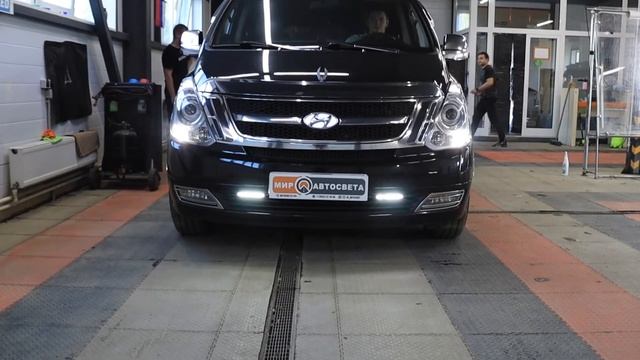 Тюнинг фар HYUNDAI STAREX H1 смотреть онлайн