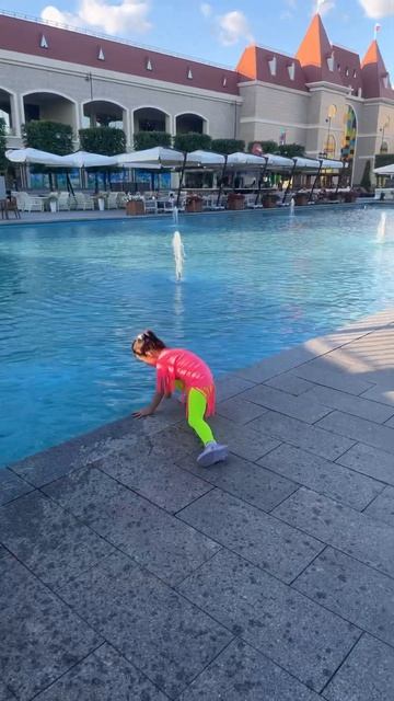 #островмечты #бассейн #паркмечты #влог #детскийканал #к смотреть онлайн