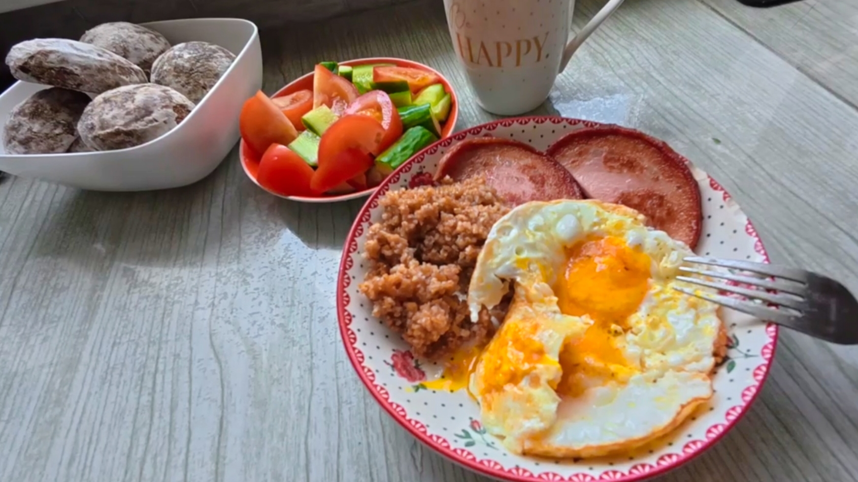 Подкрепились как следует и отправились в дальнюю дорогу смотреть онлайн