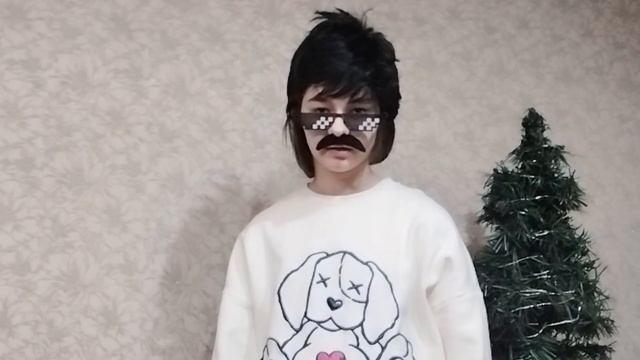 ПОЗВАЛА МИЛС КЕЛА и ЭЛЛИ ДИ НА НОВЫЙ ГОД!! смотреть онлайн