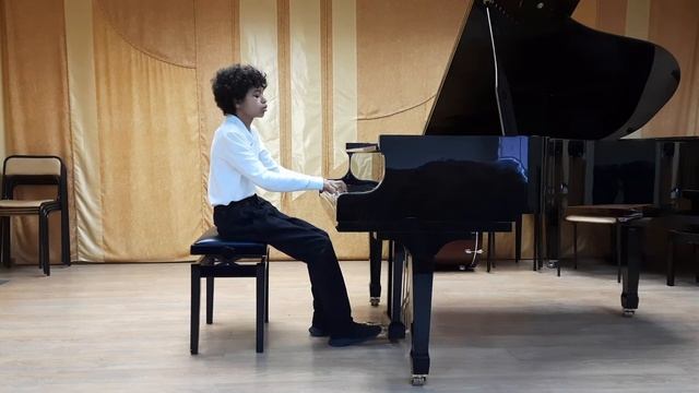 Буабенг Давид - П. Чайковский. Русская пляска