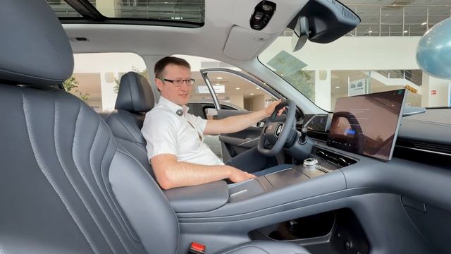 Первый электрокроссовер Geely EX5