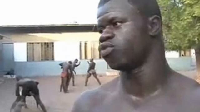 Гарри вещает- Африканский бойцовский клуб смотреть онлайн