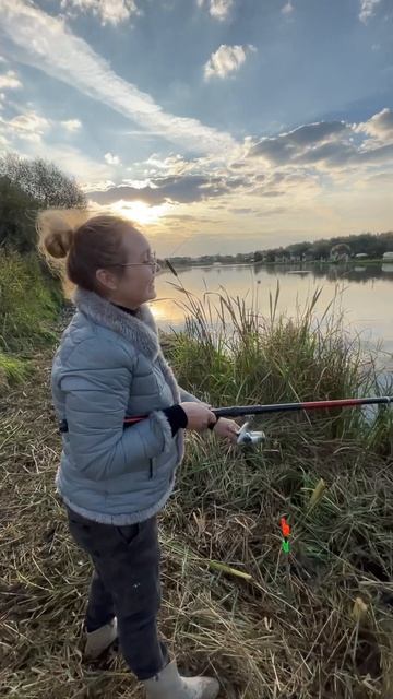 Милый ☺️ рыбак часть 2 #рыбалка #fishing #shortvideo #spinning #спин?
