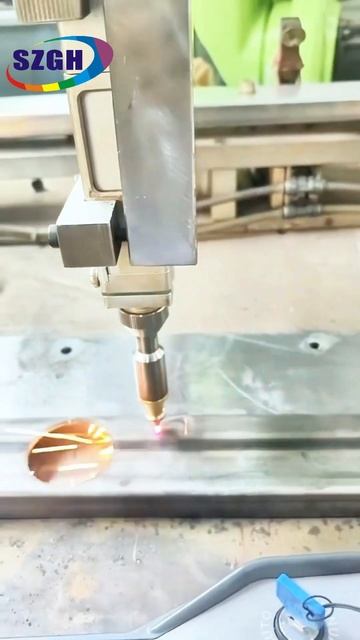 SZGH Робот лазерная резка#Промышленный #Роботизированн? смотреть онлайн