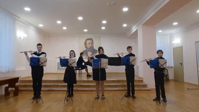 Ансамбль флейтистов смотреть онлайн