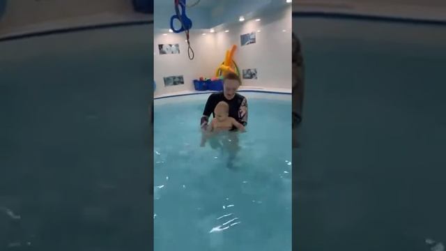 Диана 1-ое занятие #2023 #внучка #бассейн #балашиха #сентя? смотреть онлайн